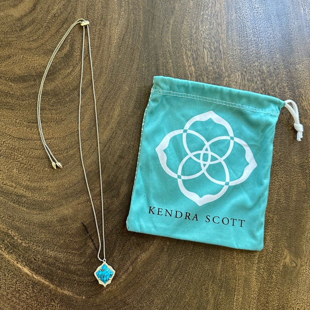 Kendra Scott  bronze veined turquoise Pendant Necklace